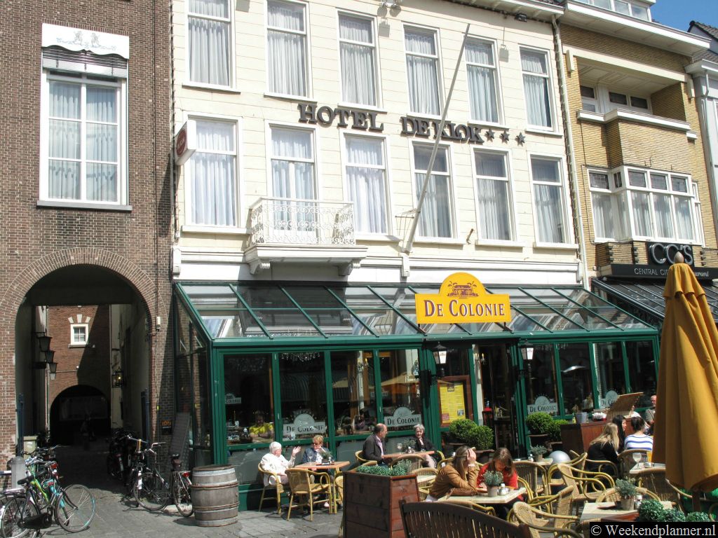 Hotel de Klok is het enig hotel aan de Grote Markt. Als je een centraal gelegen driesterrenhotel in het centrum zoekt dan is Stadshotel de Klok een goede keus.   Tips: De hotels in Breda.